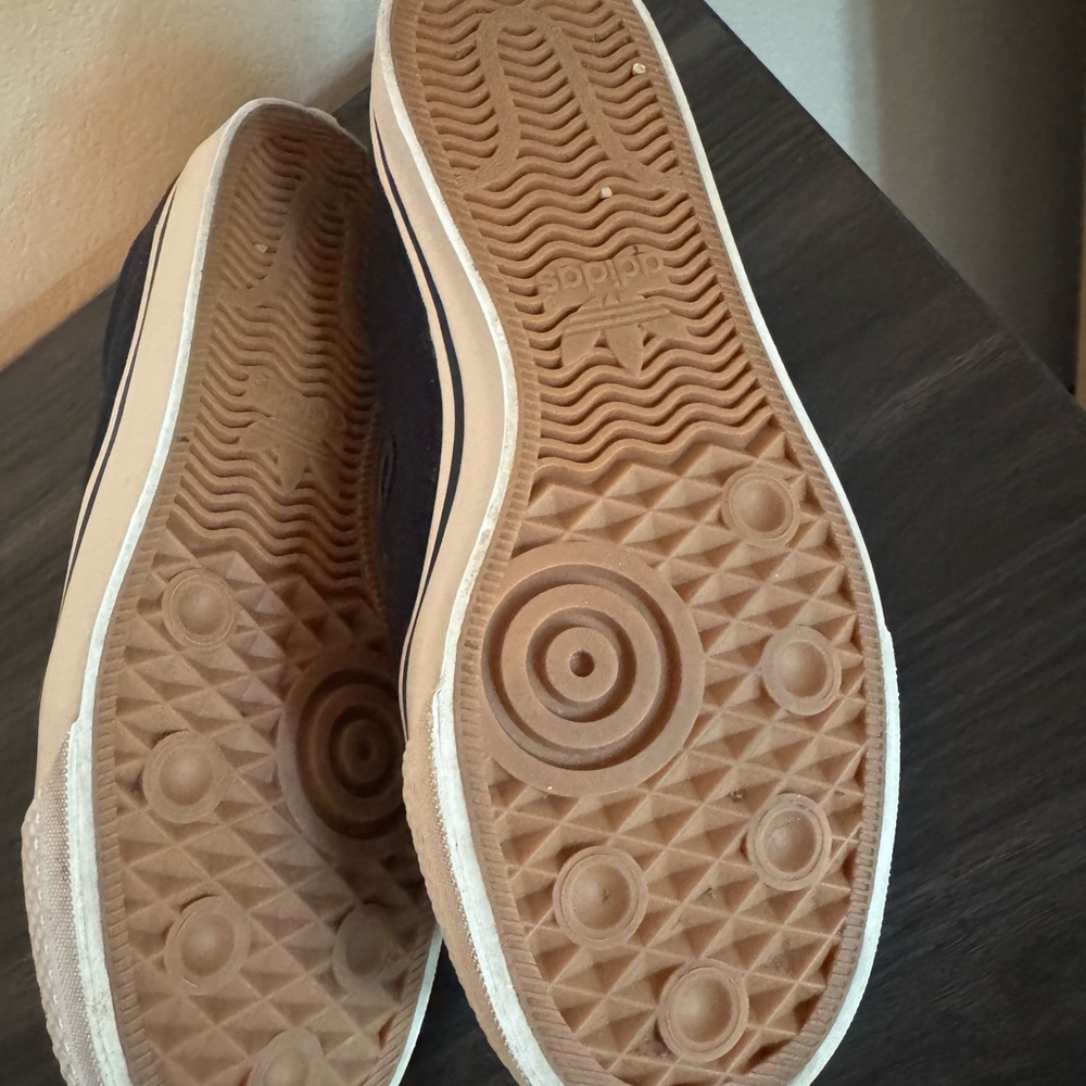 Adidas Nizza Navy slip on sneakers - Picture 7 of 9